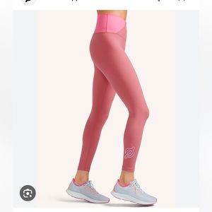NWT PELOTON Cadent High-Rise Cross Front Legging - M